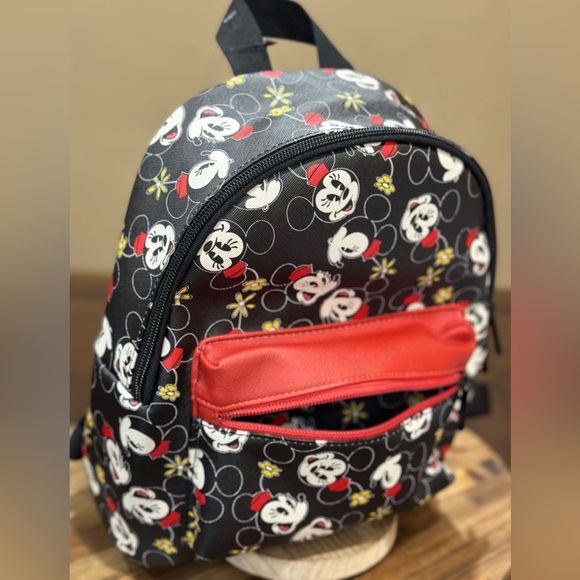 BioWorld Disney Minnie Mouse Mini Purse Backpack Faux Leather - Handbag New!! - Picture 9 of 12